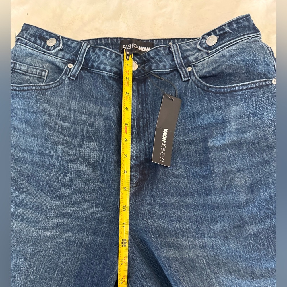 Fashion Nova ‘For the Record Stretch Taper Leg Jeans’, Blue- size 15 - Picture 11 of 16